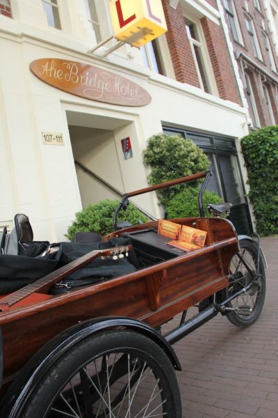 bridge hotel bike