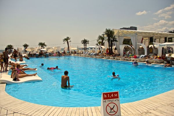 club ibiza pool